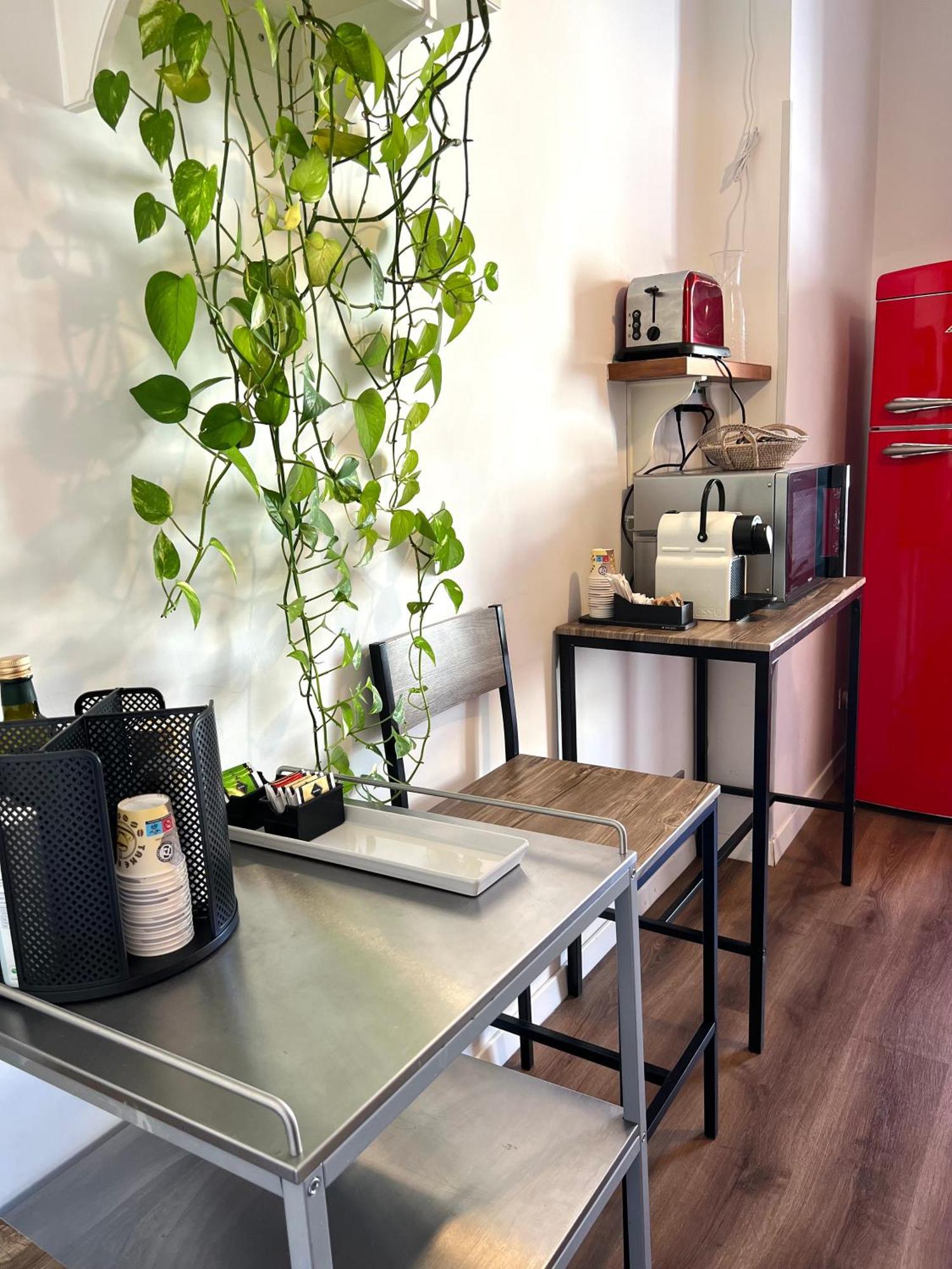 Eufonia Vinyl Friendly Apartment Рим Екстер'єр фото