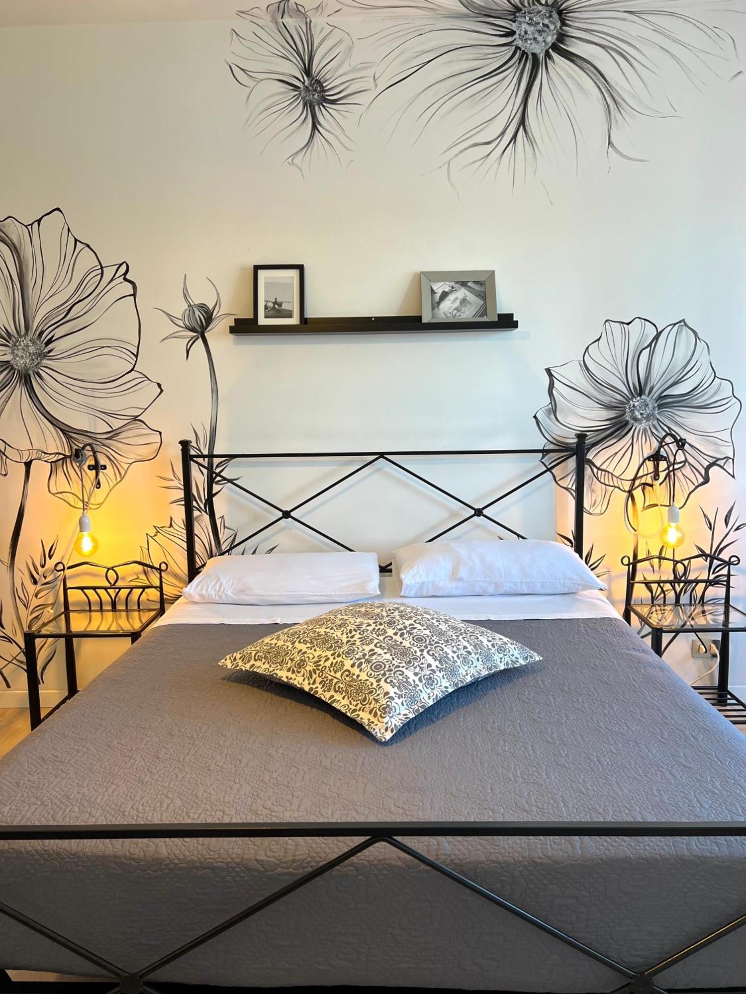 Eufonia Vinyl Friendly Apartment Рим Екстер'єр фото